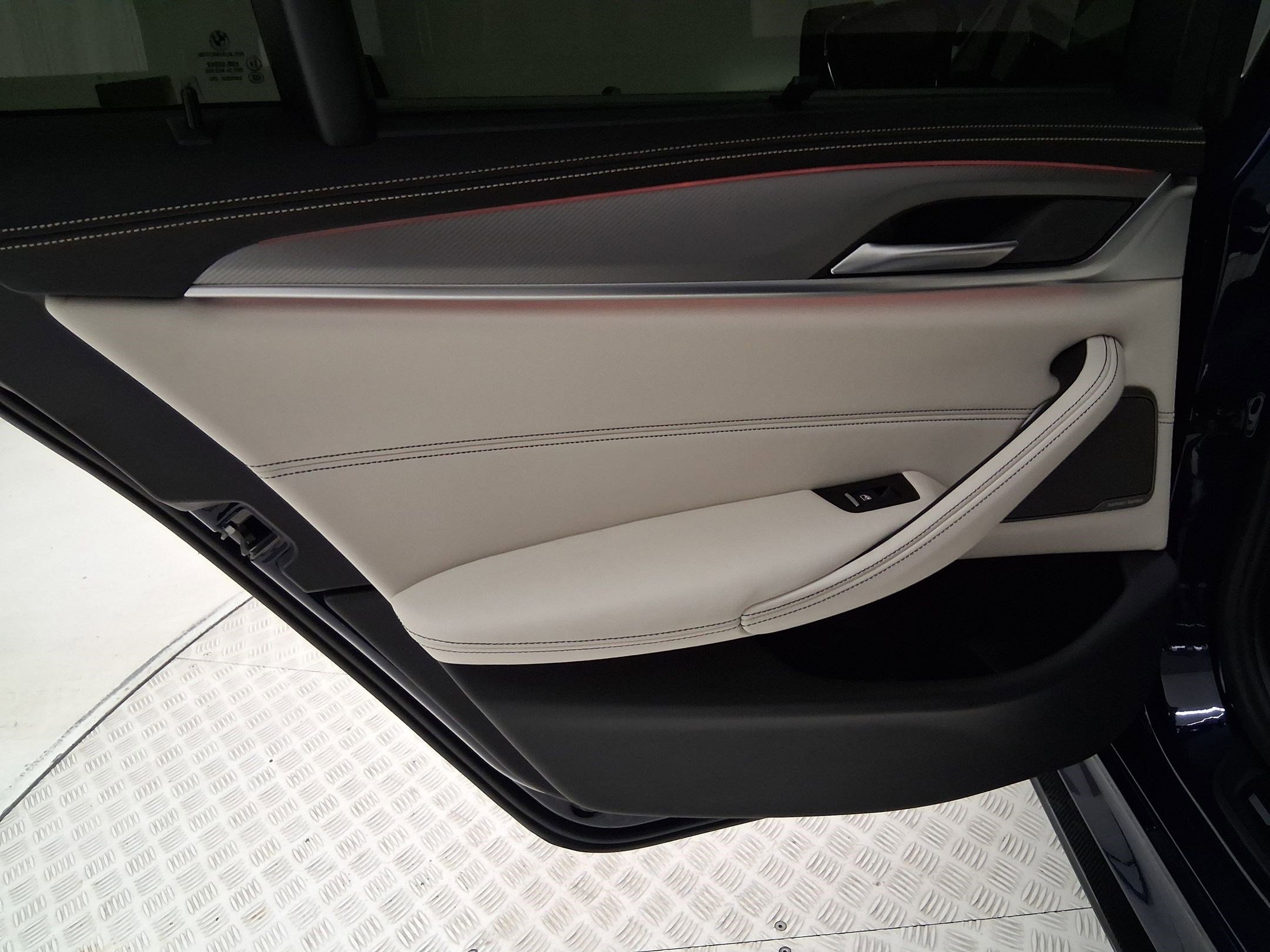 Certified 2023 BMW M5 w/ Competition Package image 22