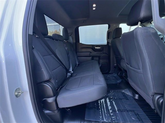 Used 2020 Chevrolet Silverado 1500 LT w/ Remote Start Package image 29