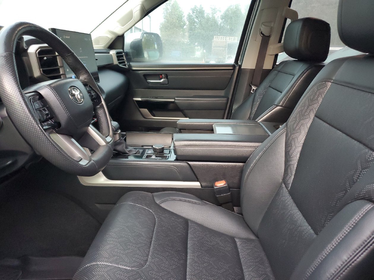 Used 2024 Toyota Sequoia Limited AWD/4WD image 19