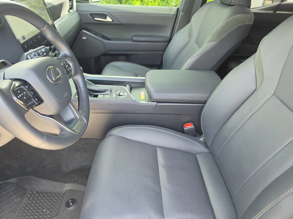 Used 2024 Lexus GX 550 AWD/4WD image 18