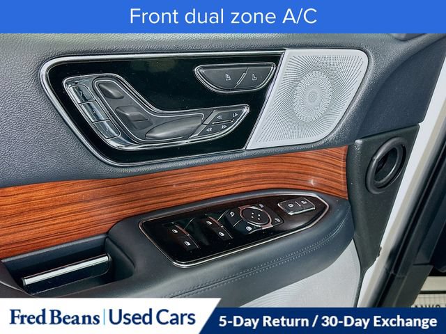 Used 2023 Lincoln Navigator L Reserve AWD/4WD image 25