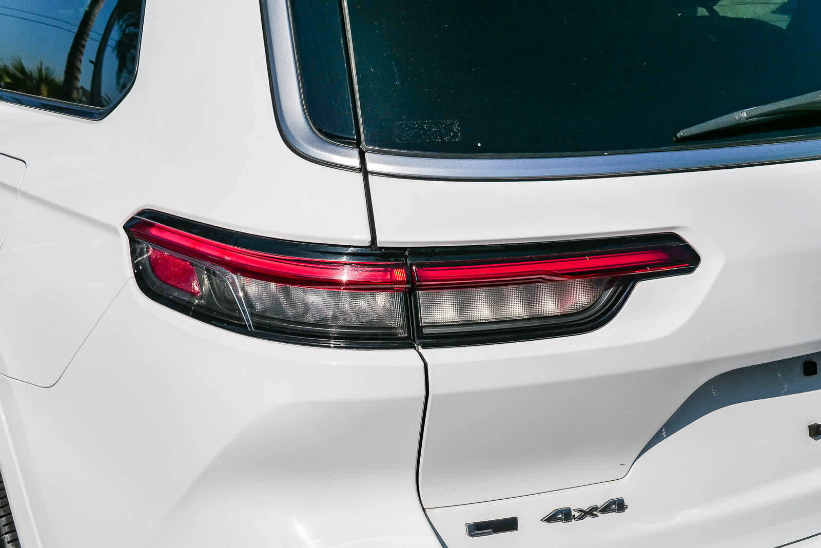 Used 2021 Jeep Grand Cherokee L Summit image 5