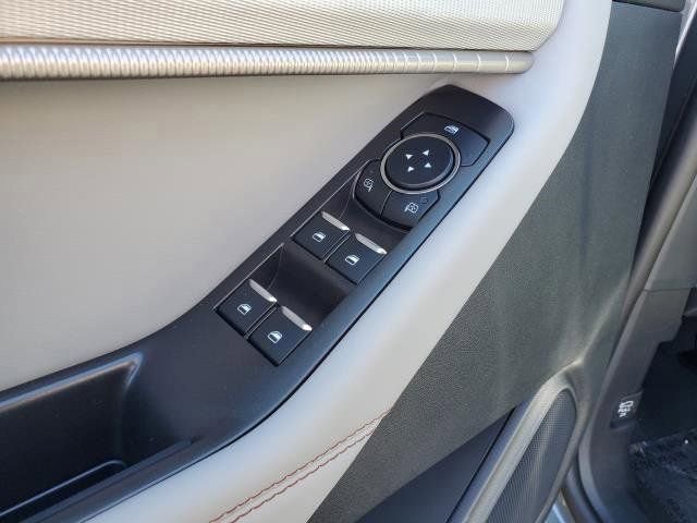 New 2026 Ford Explorer Active w/ Active Comfort Package image 17