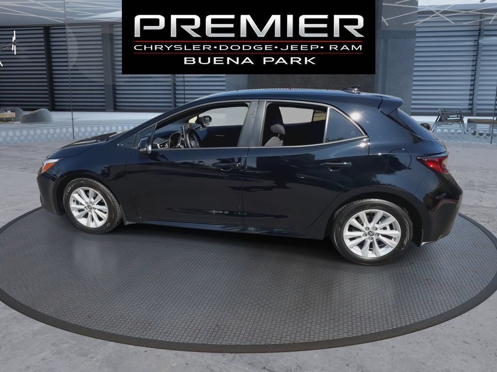 Used 2026 Toyota Corolla SE FWD image 5