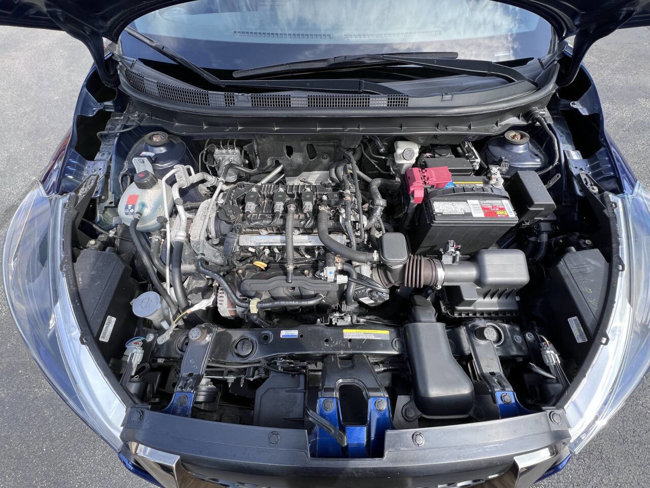 Used 2019 Nissan Kicks SR w/ SR Premium Package image 25