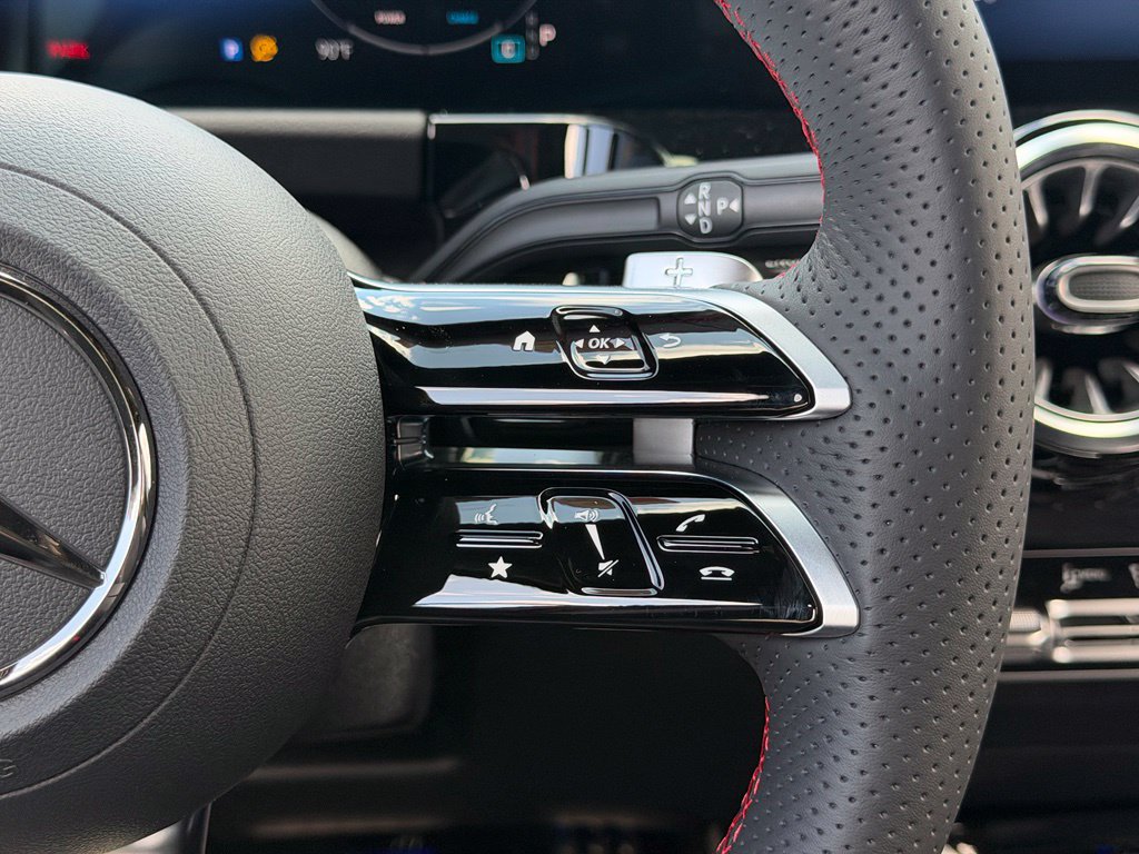 New 2026 Mercedes-Benz GLA 250 4MATIC image 30