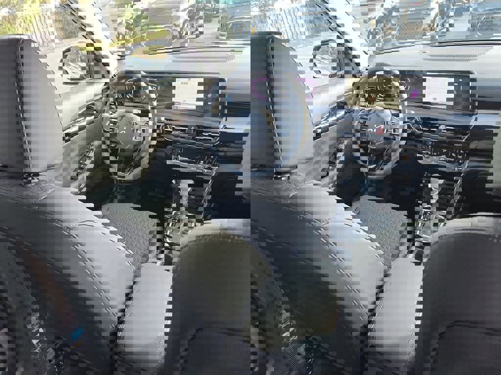 New 2026 Kia Seltos S image 13