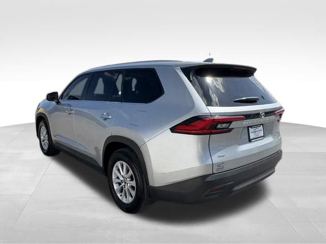 Used 2024 Toyota Grand Highlander AWD image 11