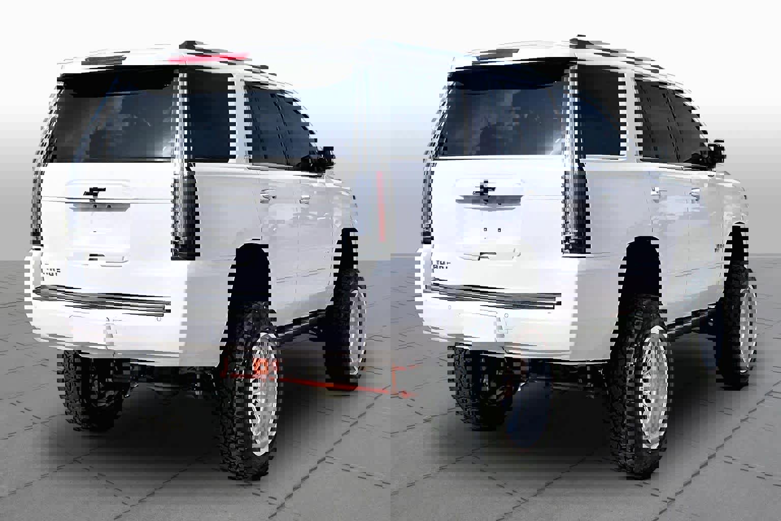 Used 2015 Chevrolet Tahoe LTZ AWD/4WD image 13