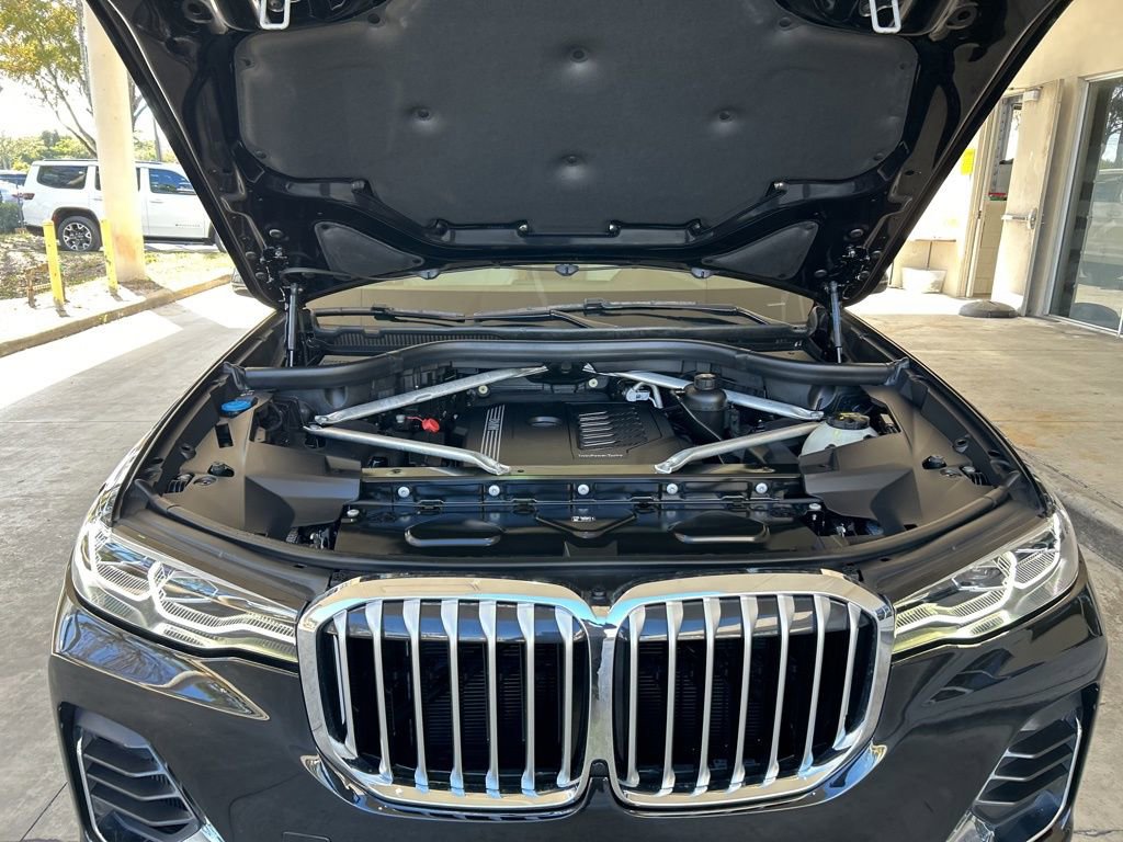 Used 2019 BMW X7 xDrive40i image 11