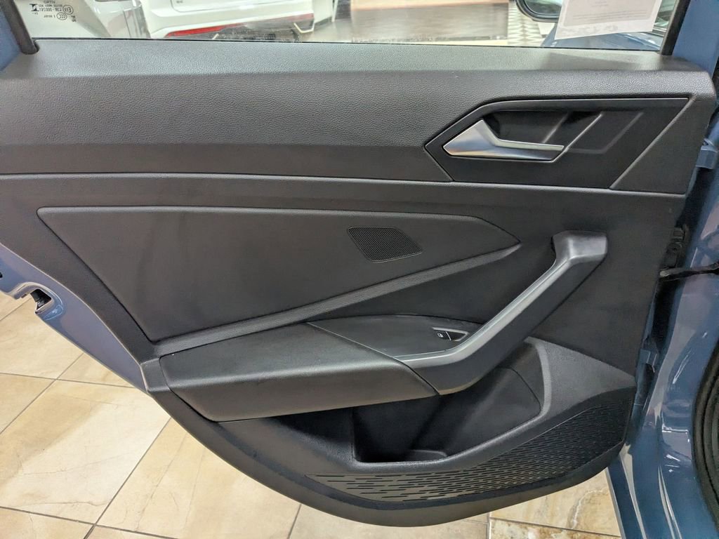 Used 2025 Volkswagen Jetta S image 23