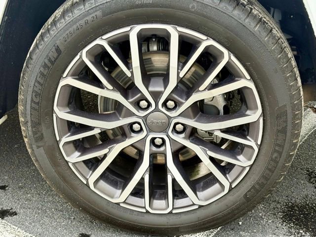 Used 2022 Jeep Grand Cherokee L Summit AWD/4WD image 31