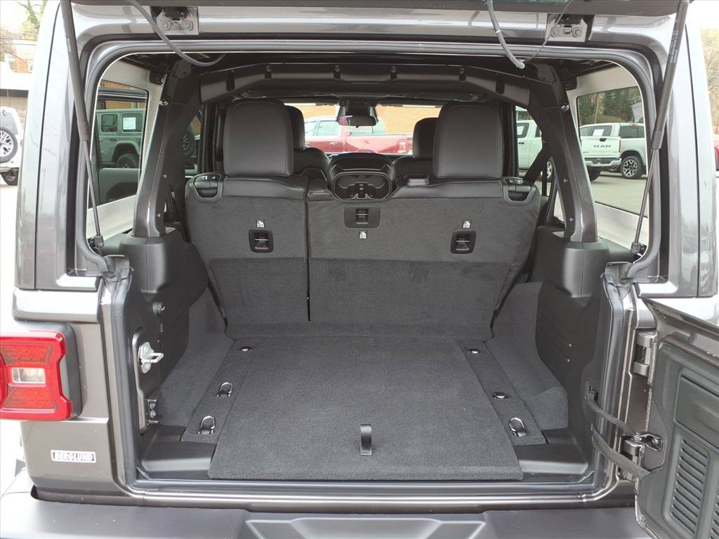 New 2026 Jeep Wrangler Sahara image 13