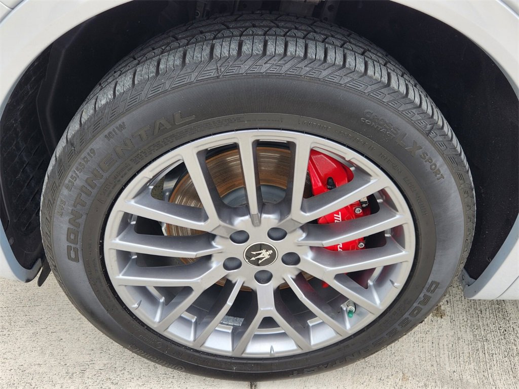 New 2024 Maserati Grecale GT image 5