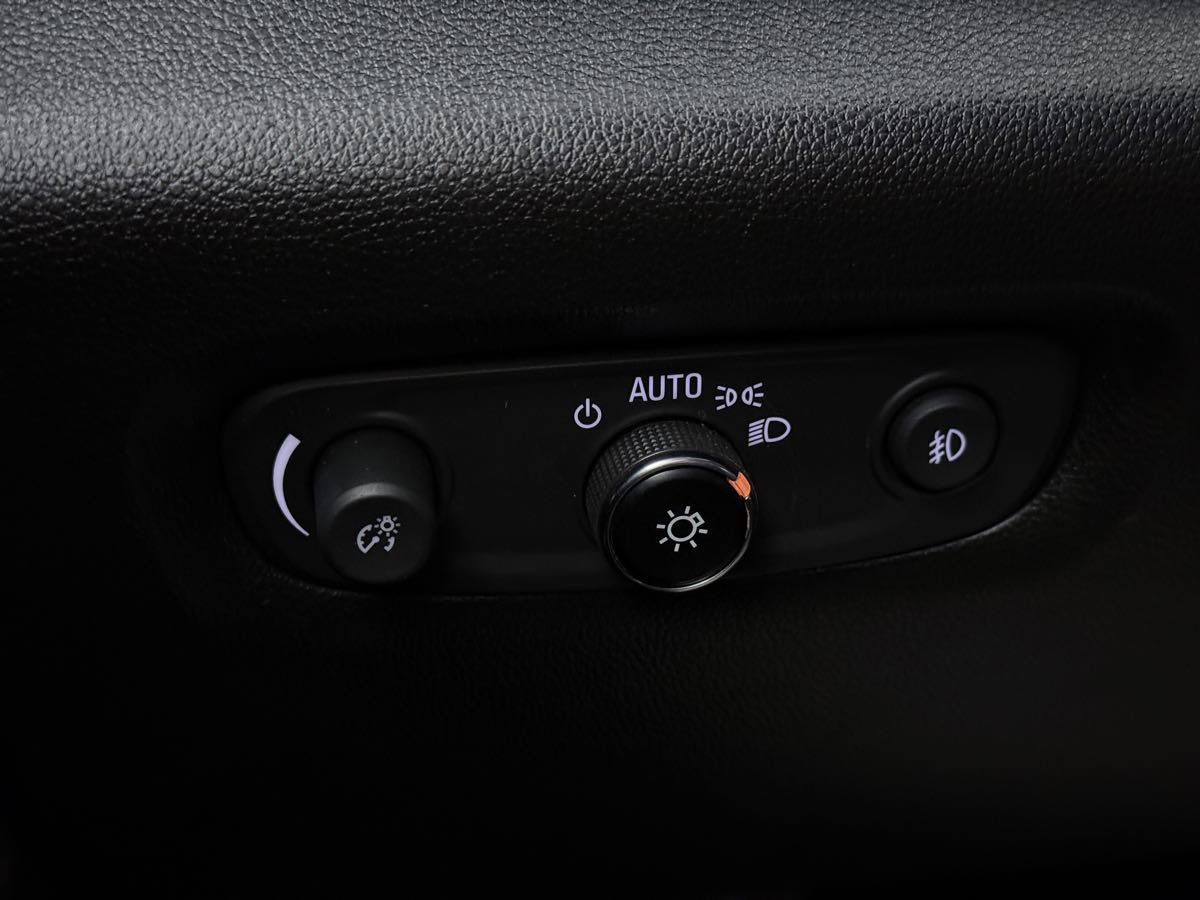 Used 2019 Chevrolet Traverse LT AWD/4WD image 49