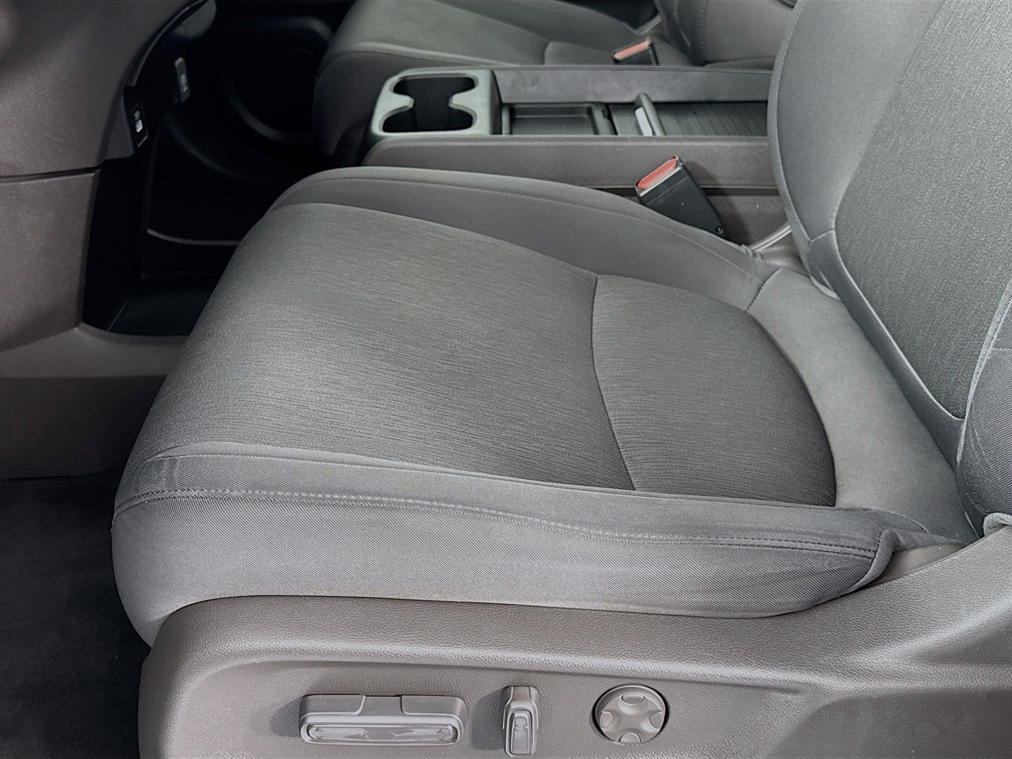 Certified 2024 Honda Odyssey EX image 18