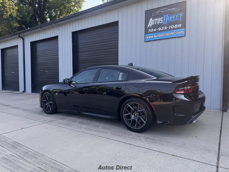 Used 2019 Dodge Charger Scat Pack w/ Plus Group RWD image 5