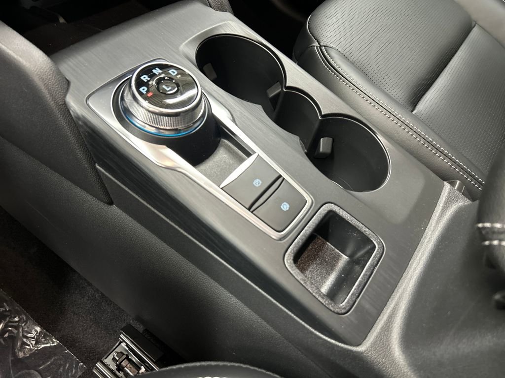 New 2026 Ford Escape Platinum image 29