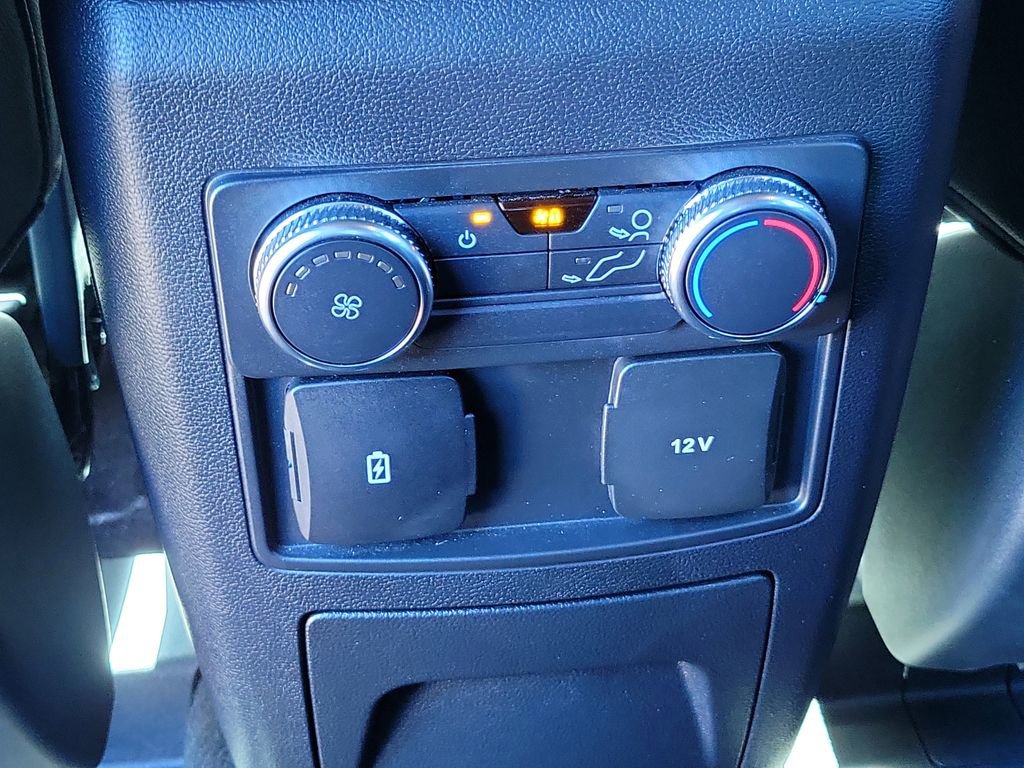 Used 2022 Ford Explorer ST RWD image 18