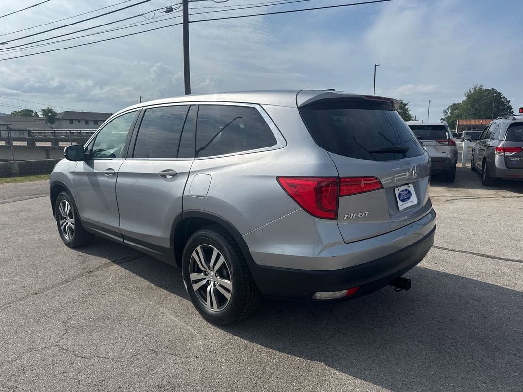 Used 2017 Honda Pilot EX-L image 3