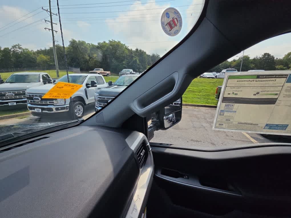 New 2026 Ford F350 XLT AWD/4WD image 57