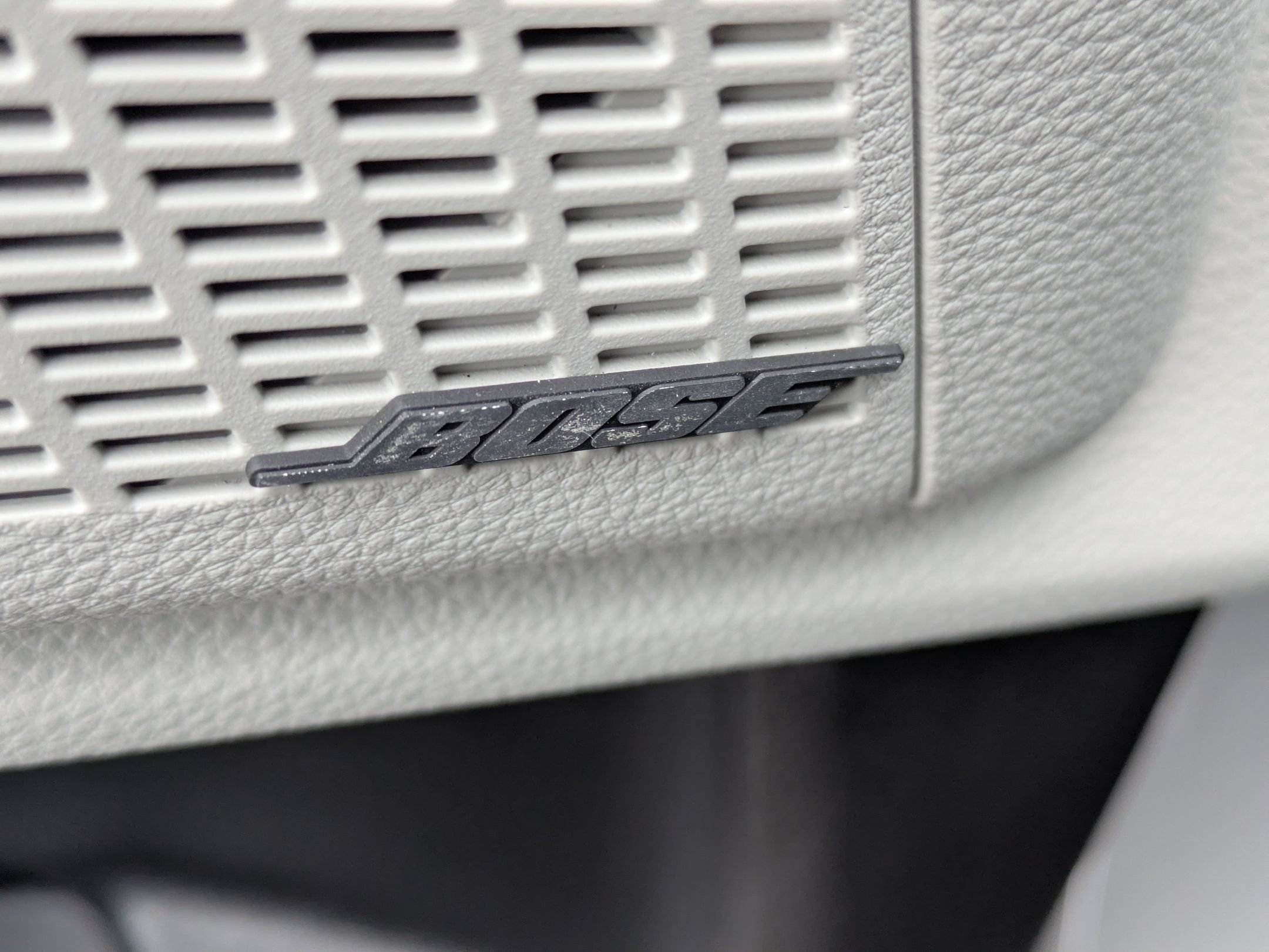 Used 2023 Kia Carnival SX Prestige FWD image 12