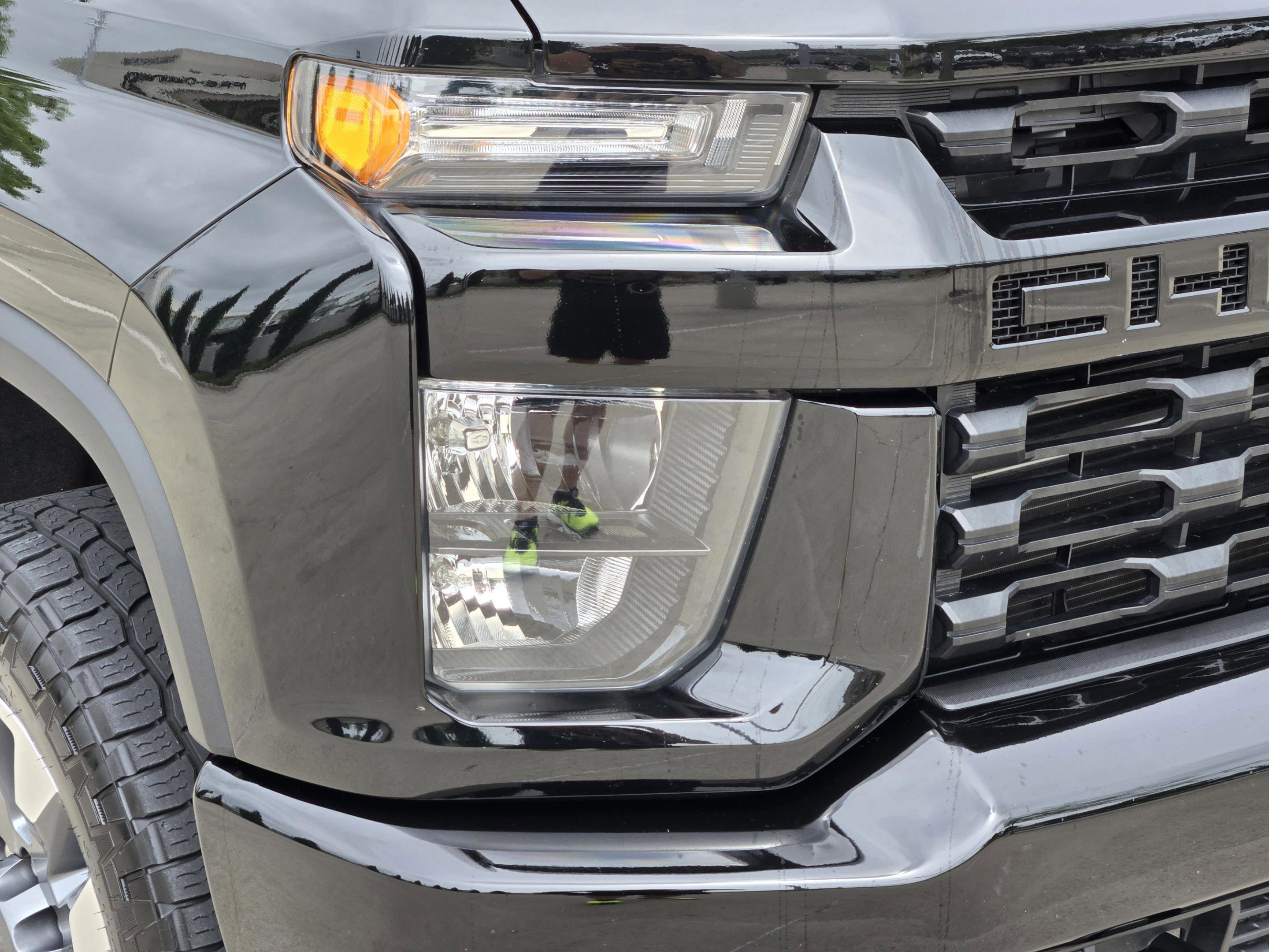 Used 2023 Chevrolet Silverado 2500 Custom w/ Custom Value Package image 32