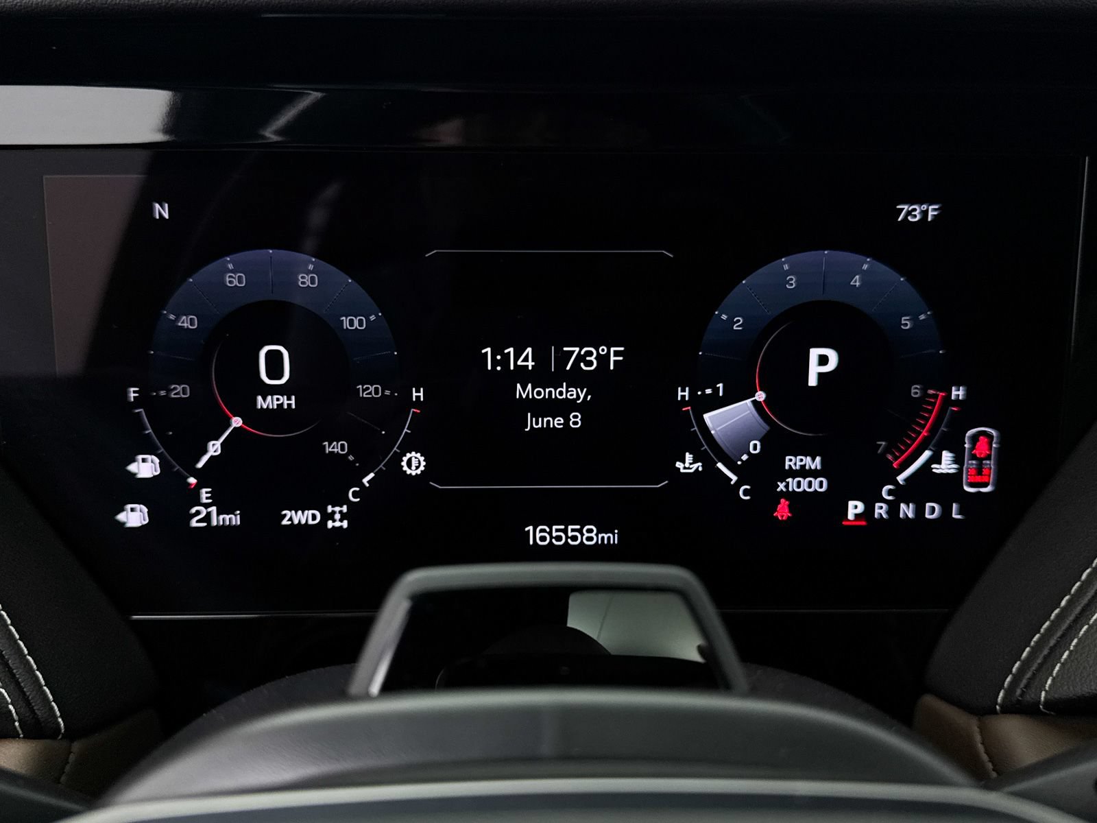 Used 2025 GMC Yukon Denali Ultimate AWD/4WD image 54