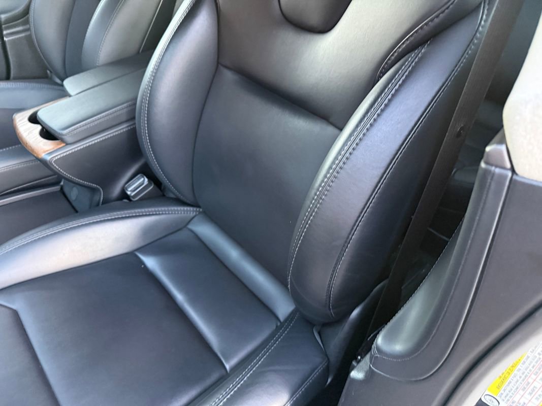 Used 2019 Tesla Model S 100D image 29