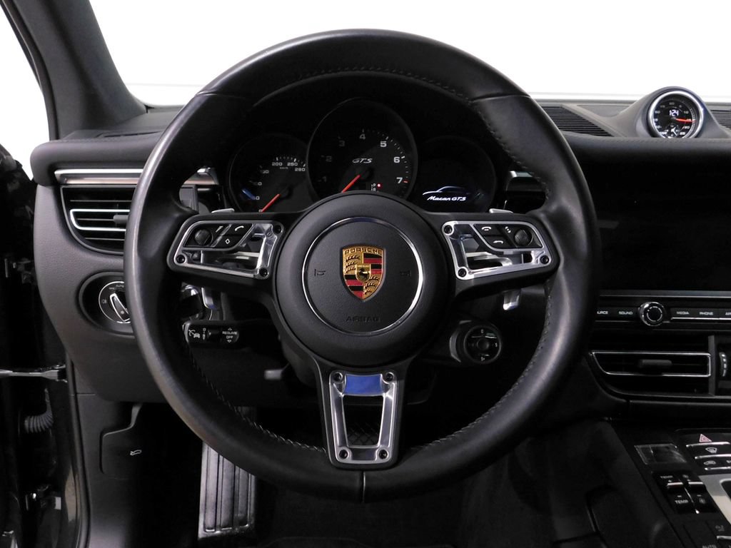 Used 2021 Porsche Macan GTS AWD/4WD image 40
