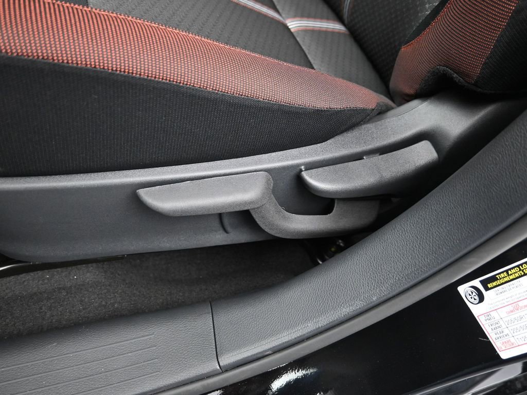 New 2025 Nissan Versa SR w/ Trunk Package FWD image 11