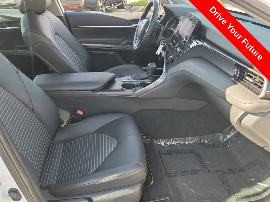 Used 2023 Toyota Camry SE FWD image 17