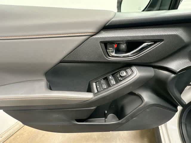 Used 2026 Subaru Crosstrek 2.5i Limited AWD/4WD image 16