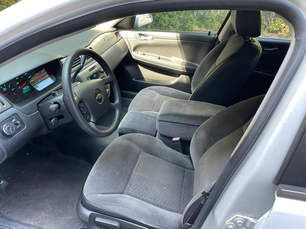 Used 2013 Chevrolet Impala Police Cruiser FWD image 7