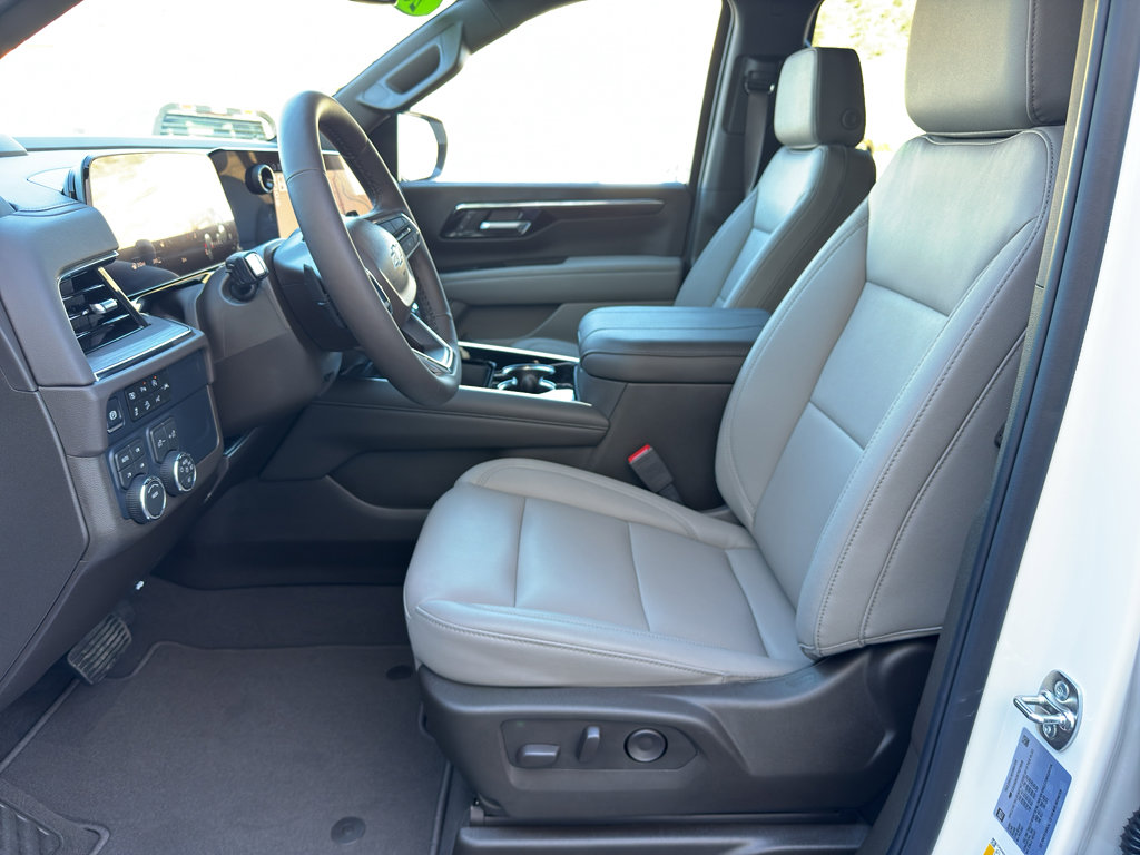 New 2026 Chevrolet Suburban Z71 image 24