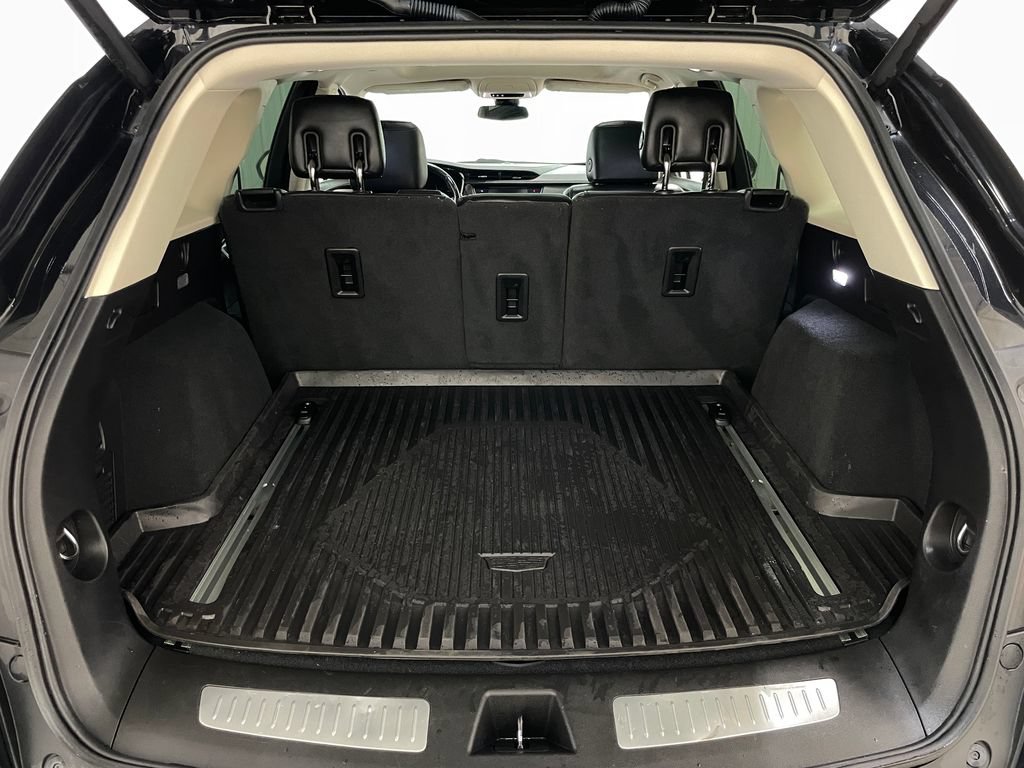 Certified 2018 Cadillac XT5 Luxury w/ Driver Awareness Package AWD/4WD image 48