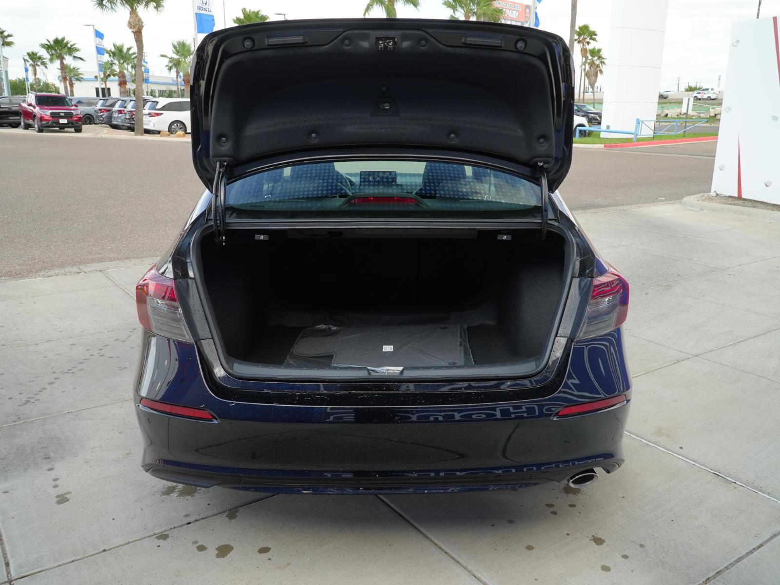 New 2026 Honda Civic Sport image 7