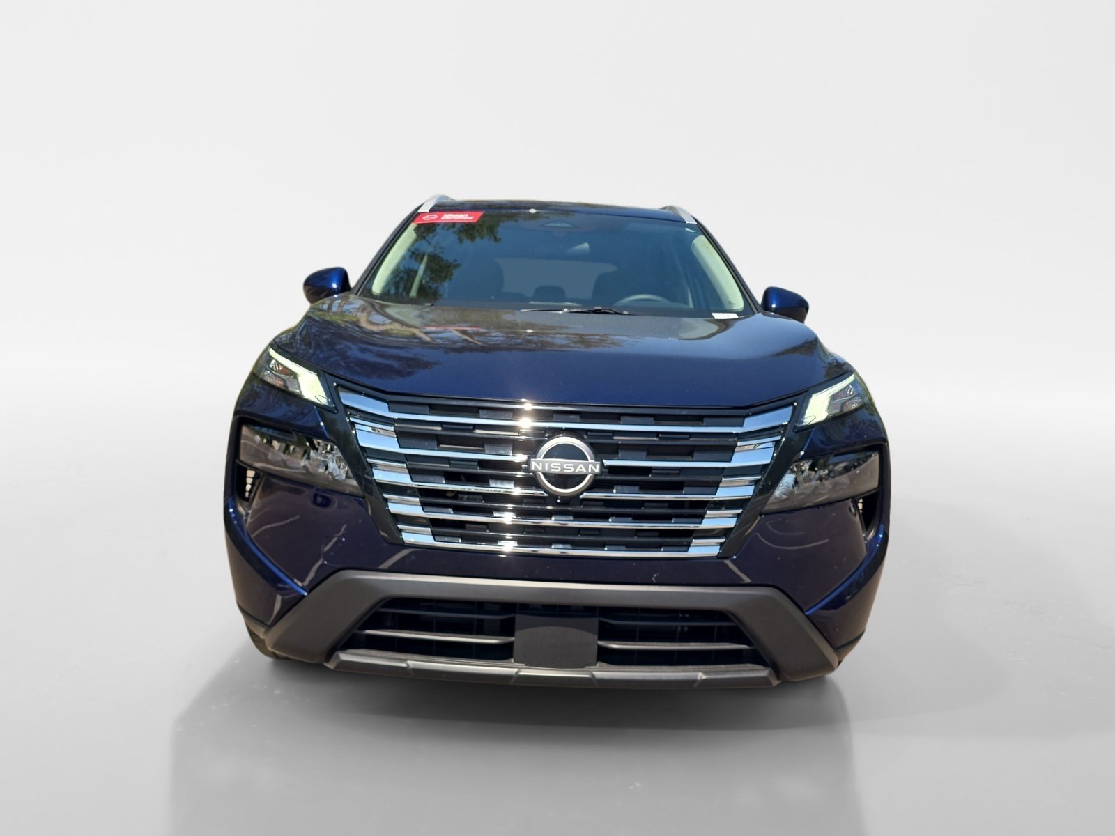 Certified 2025 Nissan Rogue SV w/ SV Premium Package FWD image 8