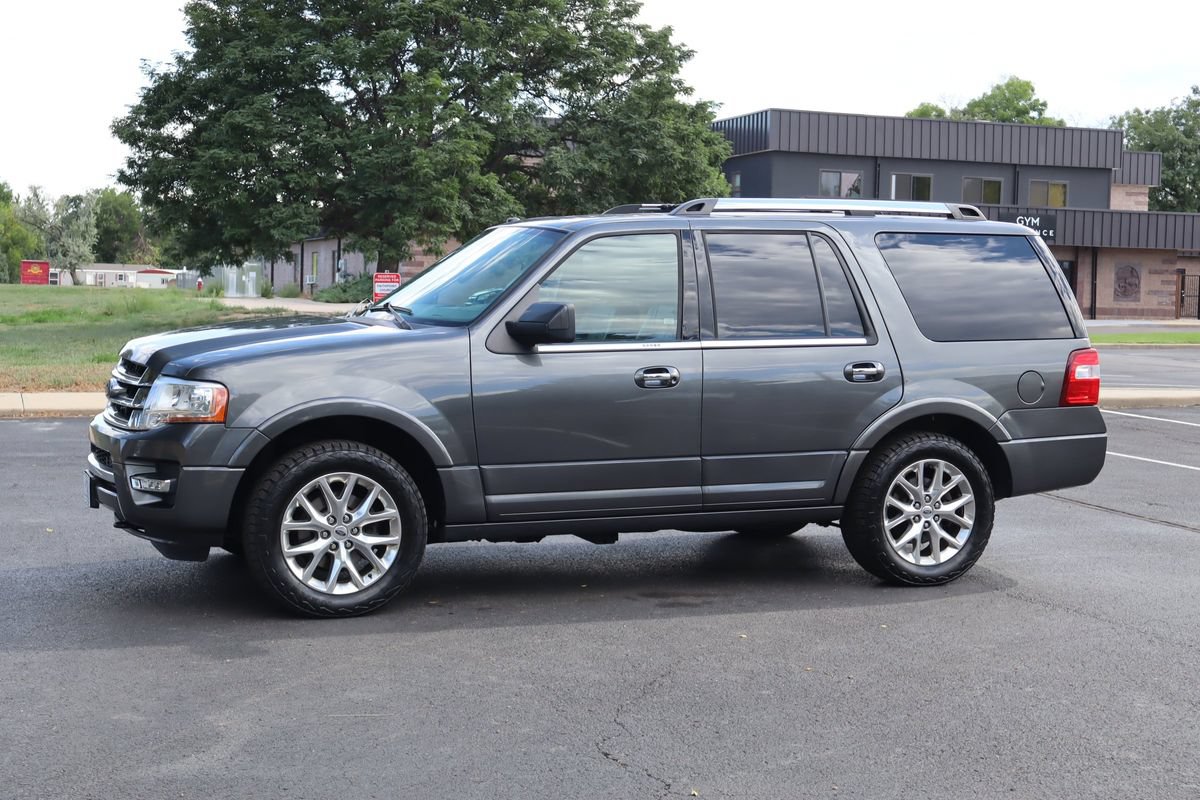 Used 2015 Ford Expedition Limited w/ Equipment Group 301A AWD/4WD image 10