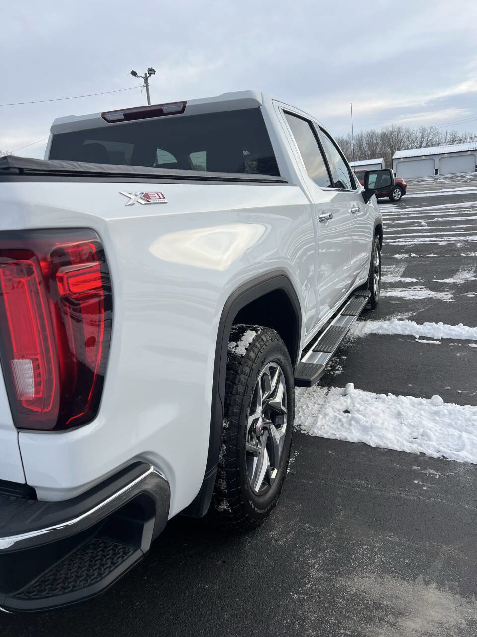 Used 2023 GMC Sierra 1500 SLT w/ SLT Premium Package image 10