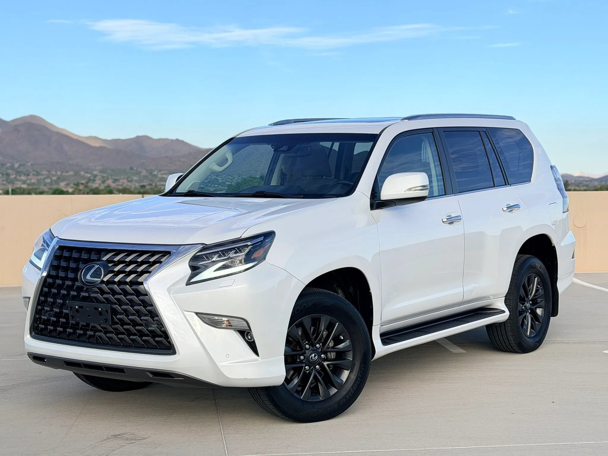 Used 2020 Lexus GX 460 Premium w/ Premium Package AWD/4WD image 8