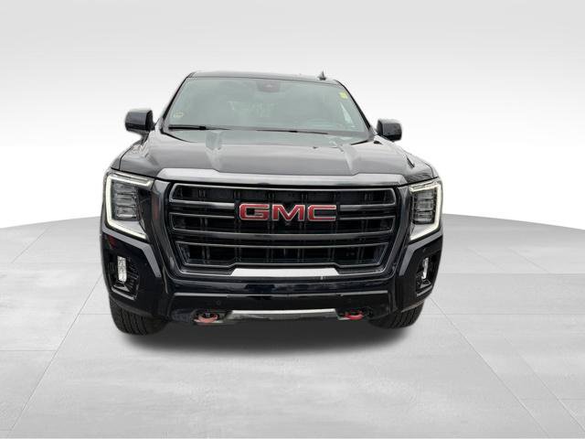 Used 2023 GMC Yukon AT4 w/ AT4 Premium Package AWD/4WD image 2