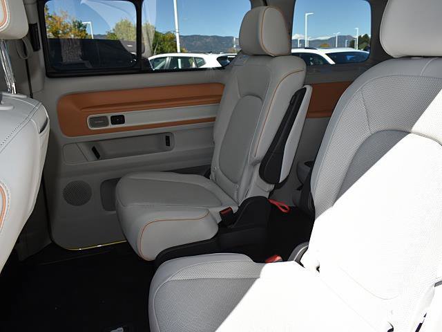 New 2025 Volkswagen ID. Buzz Pro S Plus image 9