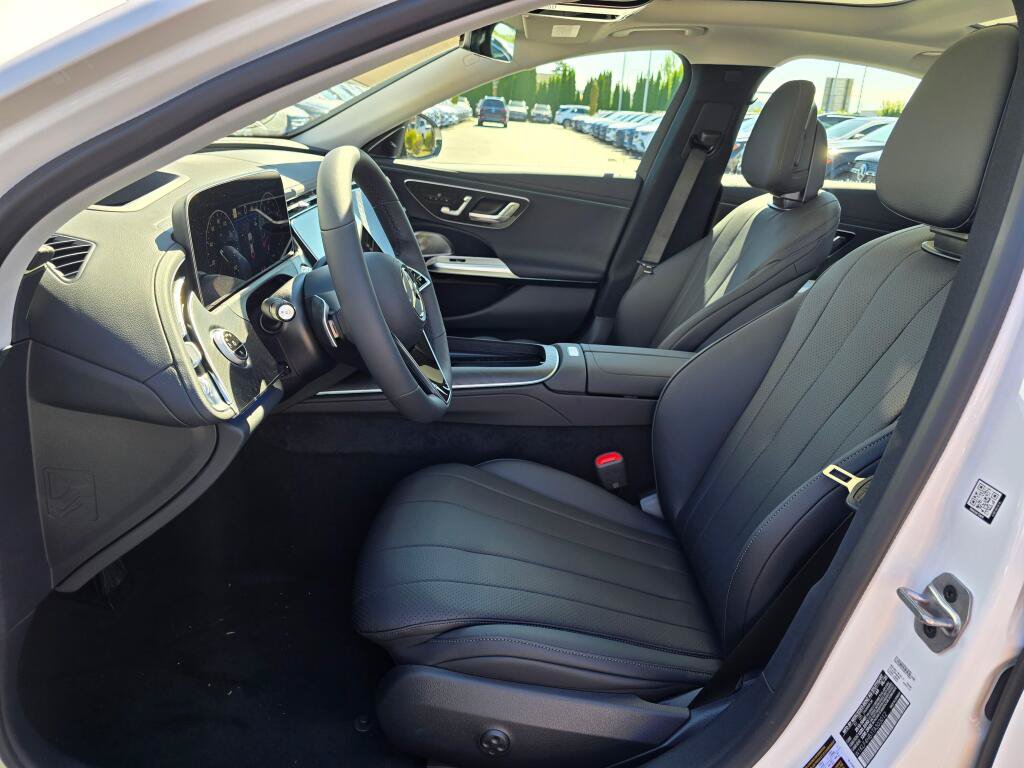 New 2026 Mercedes-Benz E 350 4MATIC Sedan image 13