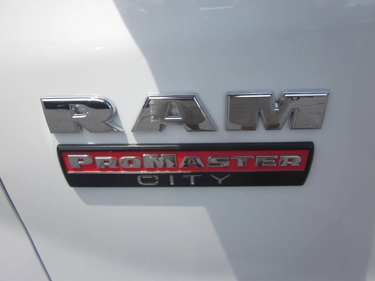 Used 2015 RAM ProMaster City Tradesman w/ Rear Back-up Camera Group FWD image 32