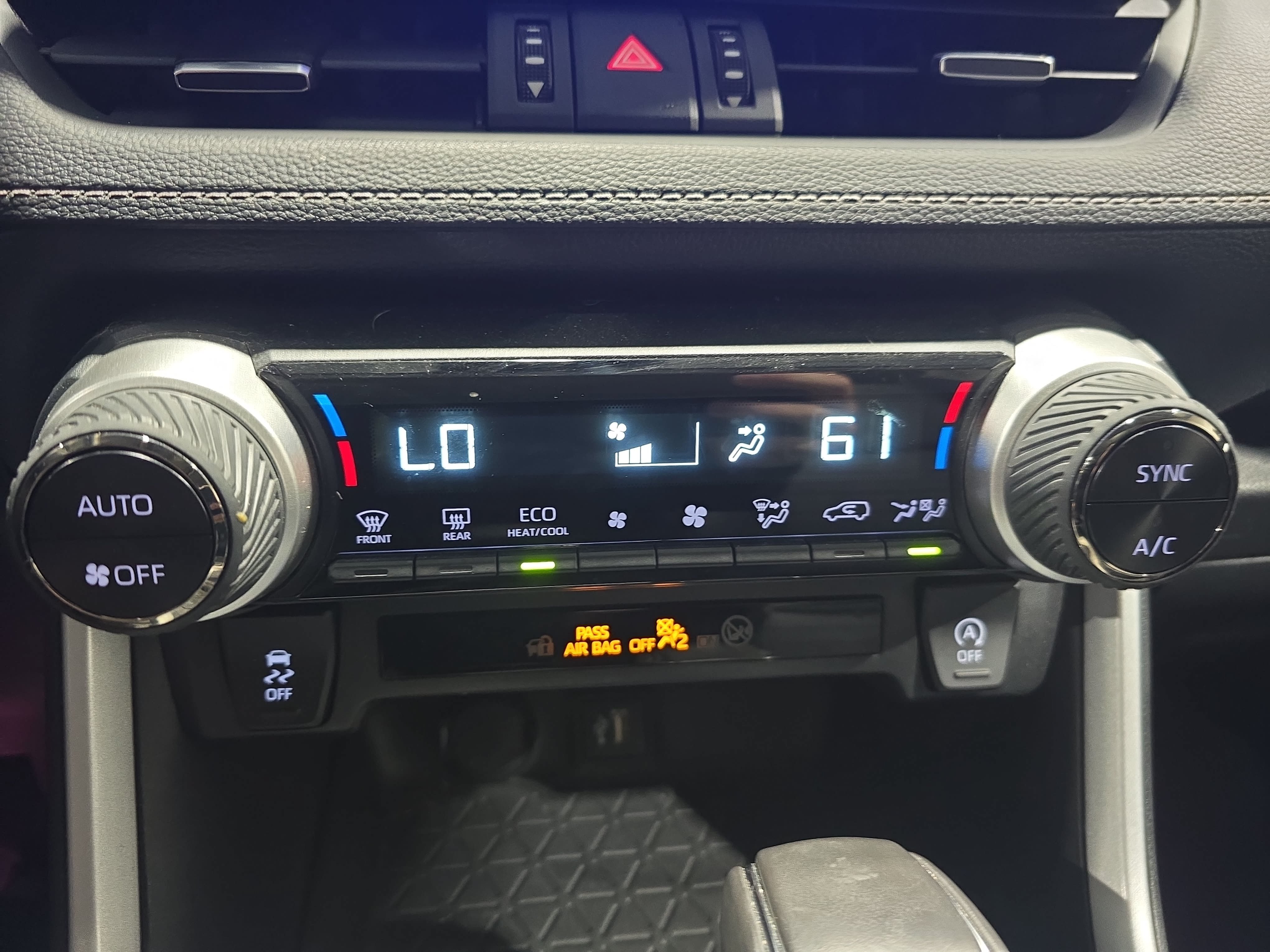 Used 2024 Toyota RAV4 XLE Premium FWD image 24