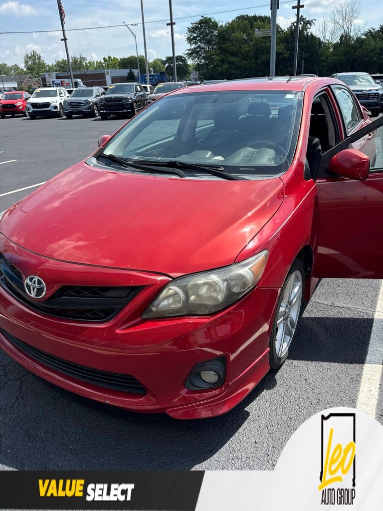 Used 2013 Toyota Corolla S w/ Premium Pkg FWD video 1