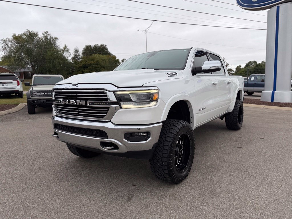 Used 2019 RAM 1500 Laramie AWD/4WD image 3