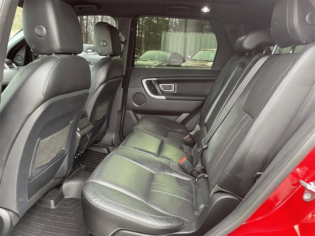 Used 2015 Land Rover Discovery Sport HSE image 12