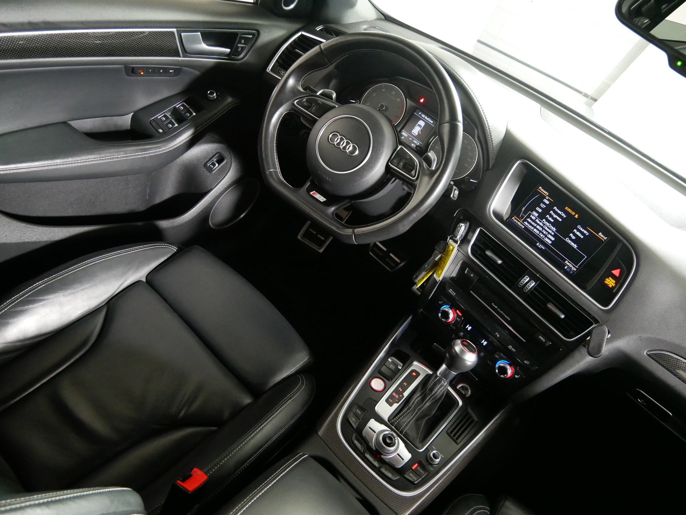 Used 2015 Audi SQ5 Premium Plus AWD/4WD image 9